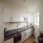 Strandvillen Binz - Appartement mit 1 Schlafzimmer und Balkon AH 562