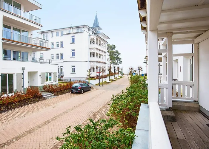 Strandvillen Binz - Appartement mit 1 Schlafzimmer und Balkon AH 562